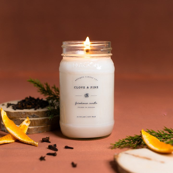 Clove & Pine 16 oz candle
