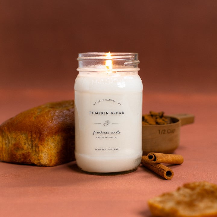 Pumpkin Bread 16 oz candle