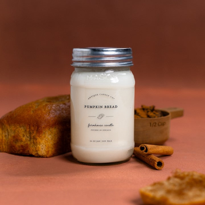 Pumpkin Bread 16 oz candle